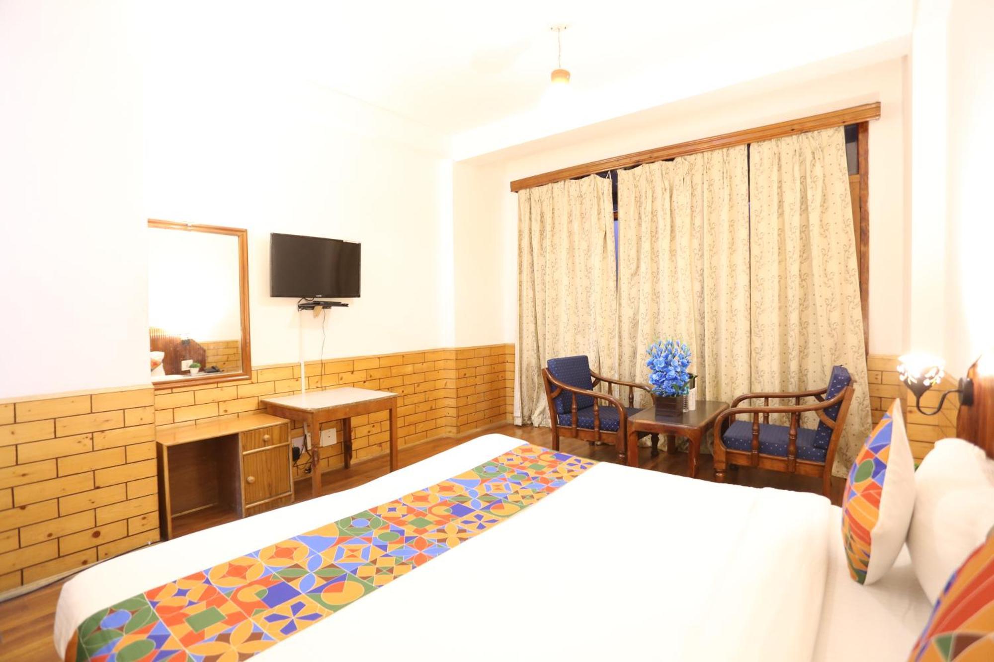Hotel Surbhi Vashist Exterior foto