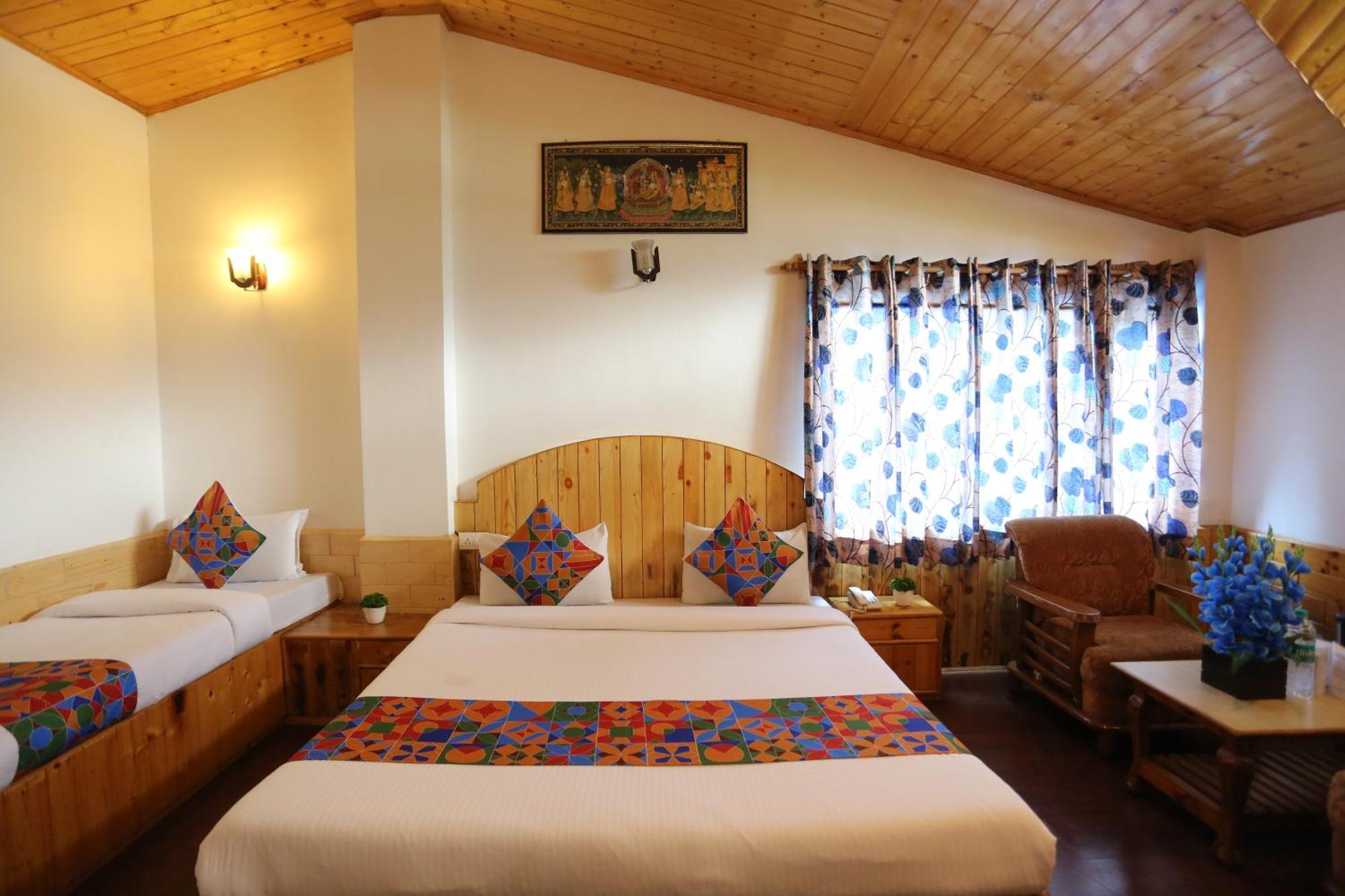 Hotel Surbhi Vashist Exterior foto