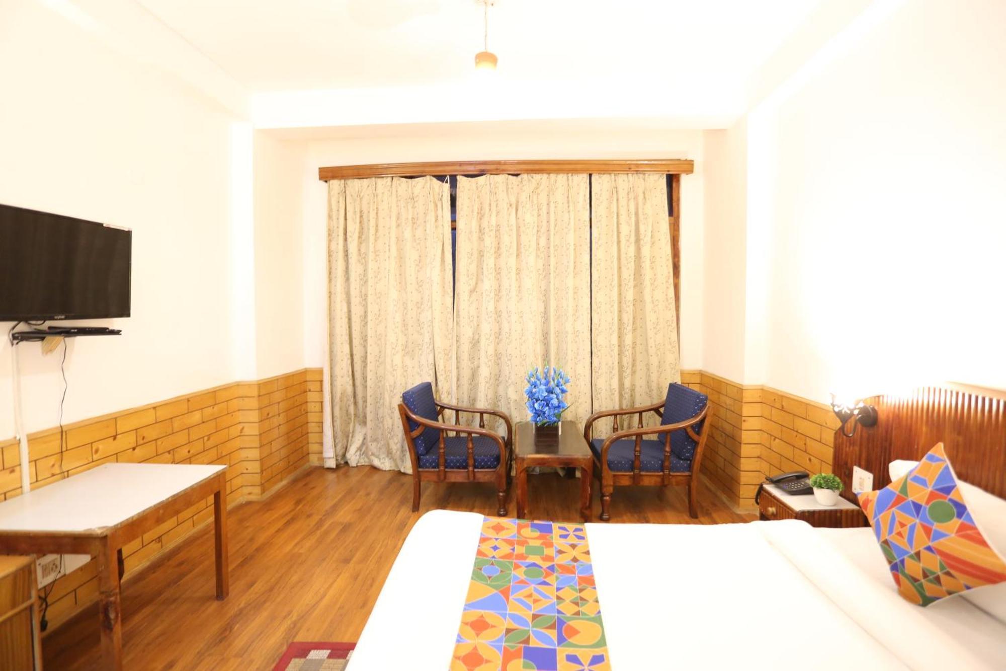 Hotel Surbhi Vashist Exterior foto
